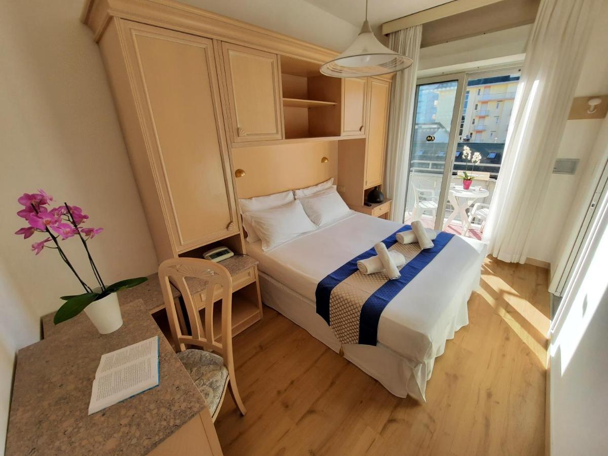 Hotel Margherita リド・ディ・イエゾロ エクステリア 写真