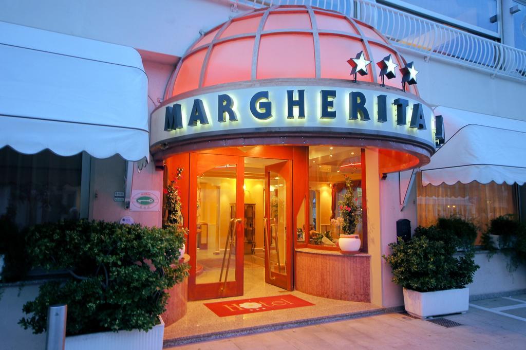 Hotel Margherita リド・ディ・イエゾロ エクステリア 写真