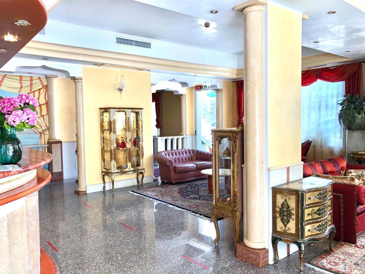 Hotel Margherita リド・ディ・イエゾロ エクステリア 写真
